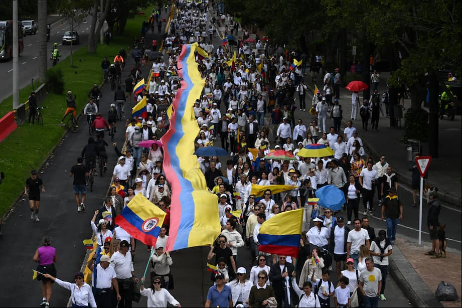 La violencia política nunca ha desaparecido de Colombia.